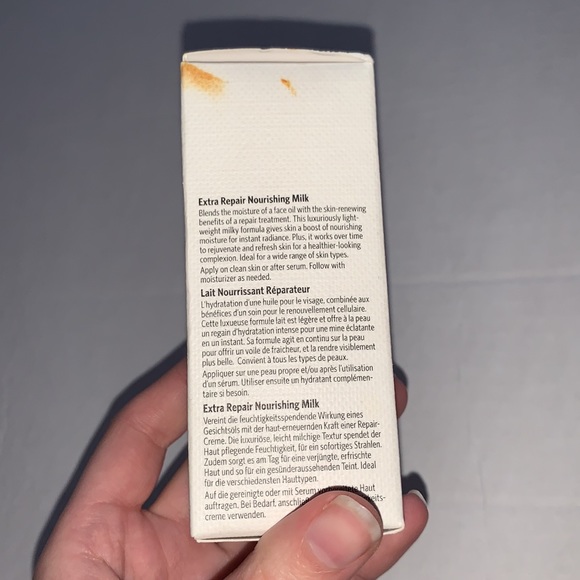 Bobbi Brown | Nourishing Milk - Picture 6 of 11